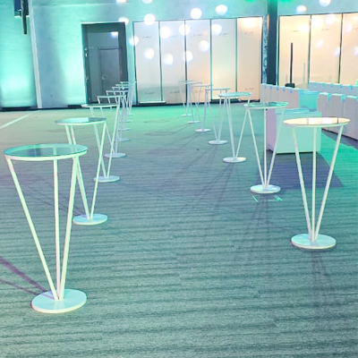 تأجير طاولات كوكتيل بالرياض - تأجير طاولات بوفيه وكراسي في الرياض - تأجير كراسي طاولات الرياض‎-Cocktail Table Rentals in Riyadh 2026